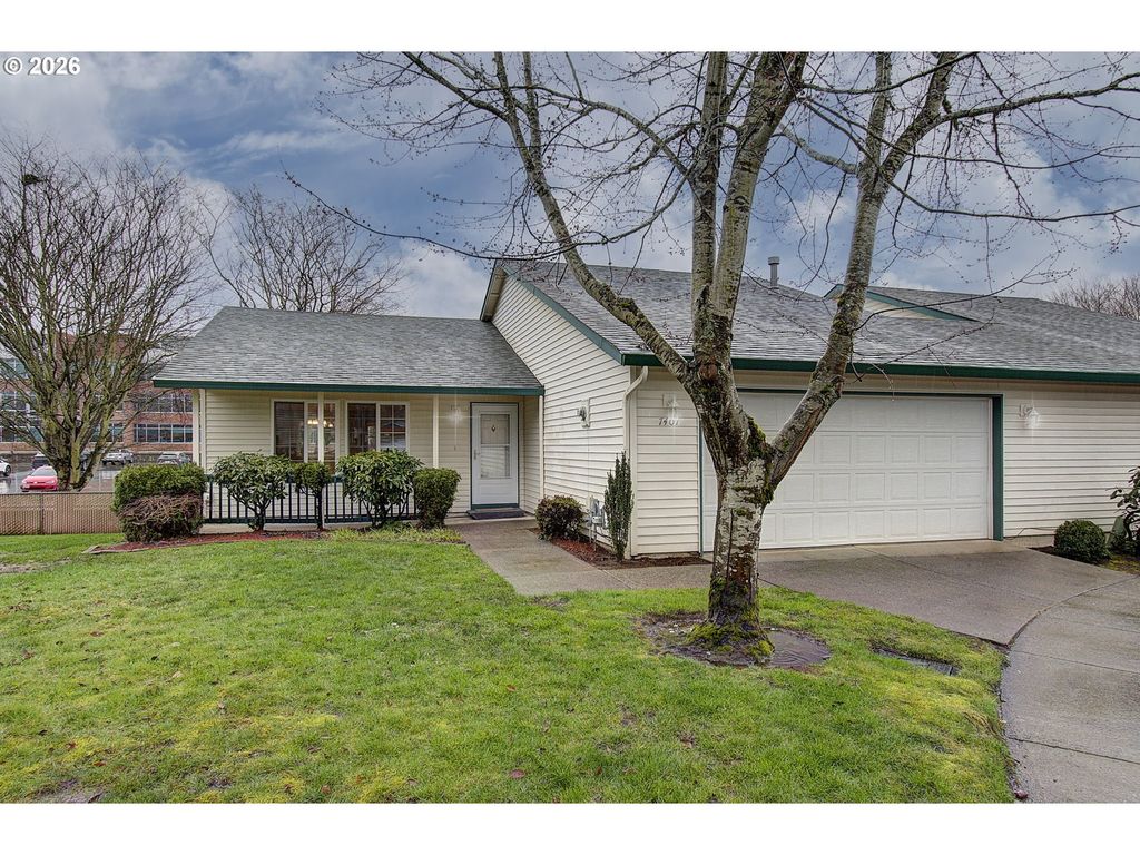 7407 Ne 43RD St, Vancouver, WA 98662
