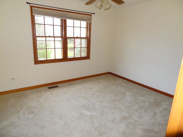 2619 MODAFF Road, Naperville, IL 60565