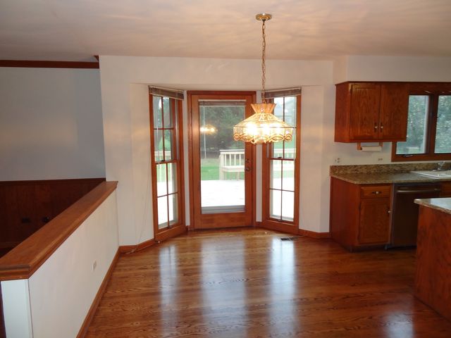 2619 MODAFF Road, Naperville, IL 60565