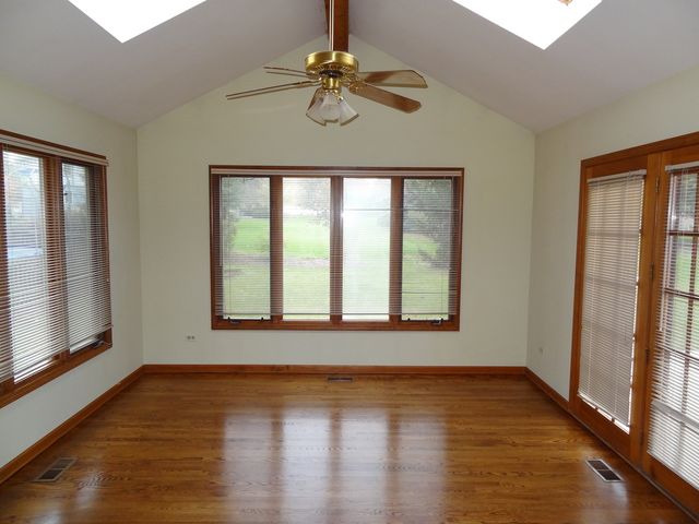 2619 MODAFF Road, Naperville, IL 60565