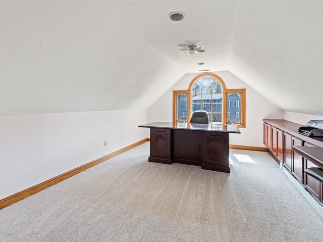 9 Santom St, Auburn, MA 01501