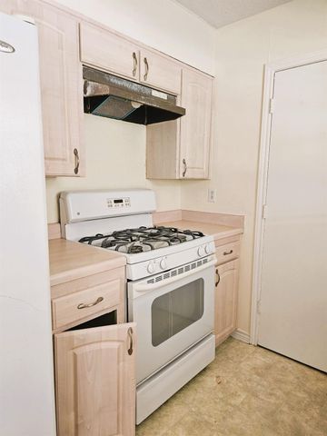 305 Williams ST, Copperas Cove, TX 76522