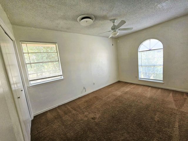 305 Williams ST, Copperas Cove, TX 76522