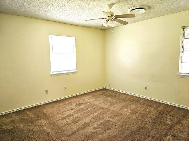 305 Williams ST, Copperas Cove, TX 76522