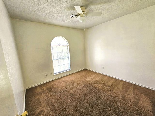 305 Williams ST, Copperas Cove, TX 76522