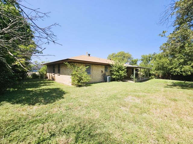 305 Williams ST, Copperas Cove, TX 76522