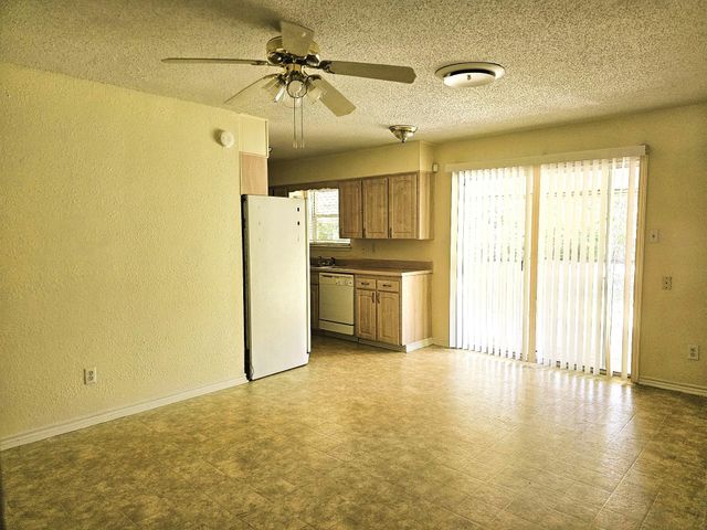 305 Williams ST, Copperas Cove, TX 76522