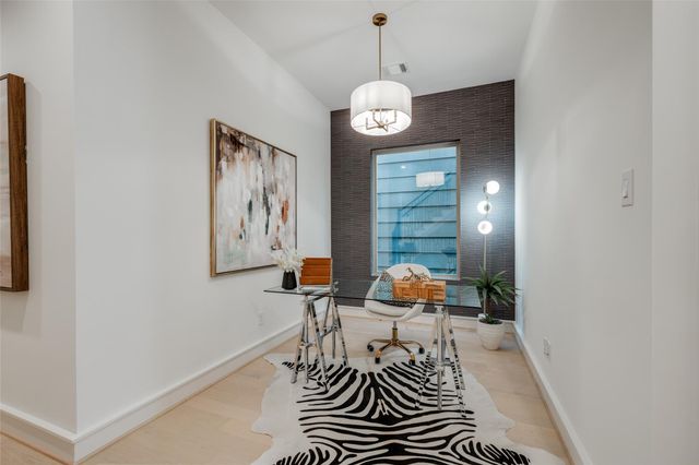 1012 E 26th Street, Houston, TX 77009