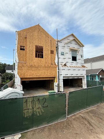 1012 E 26th Street, Houston, TX 77009