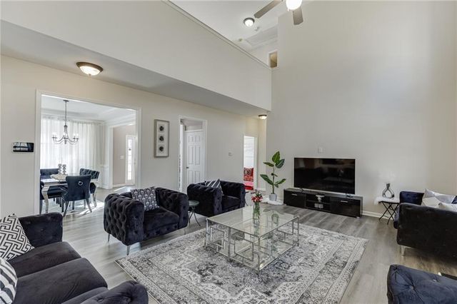 3270 Royal Creek Way SW, Lilburn, GA 30047