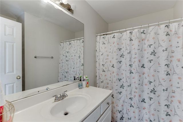 3270 Royal Creek Way SW, Lilburn, GA 30047