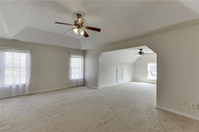 3270 Royal Creek Way SW, Lilburn, GA 30047