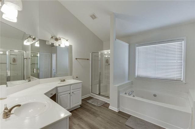 3270 Royal Creek Way SW, Lilburn, GA 30047