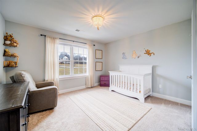 64 Fox Hill Run, Rock Tavern, NY 12575