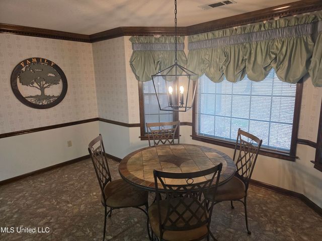 8625 Deer Creek Circle, Olive Branch, MS 38654