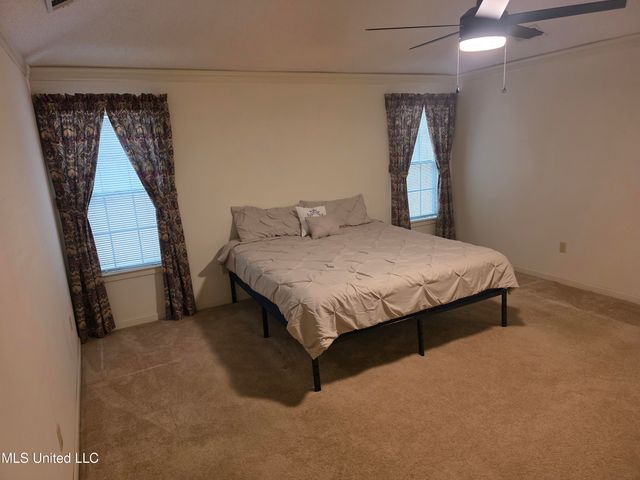 8625 Deer Creek Circle, Olive Branch, MS 38654