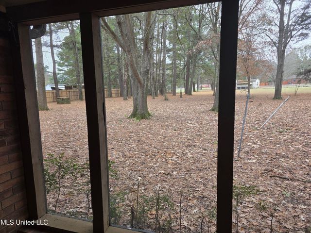 8625 Deer Creek Circle, Olive Branch, MS 38654