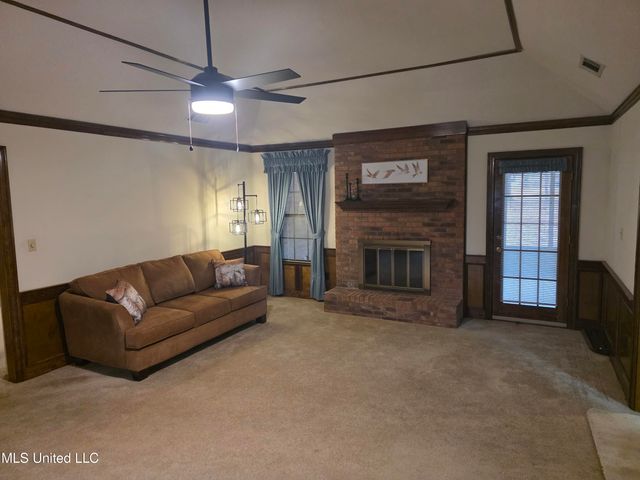 8625 Deer Creek Circle, Olive Branch, MS 38654