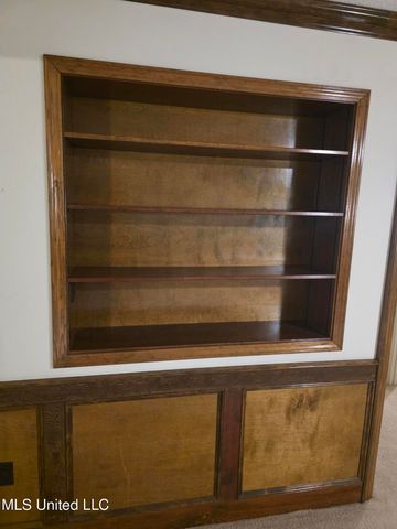 8625 Deer Creek Circle, Olive Branch, MS 38654