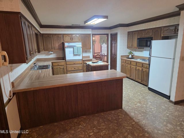 8625 Deer Creek Circle, Olive Branch, MS 38654