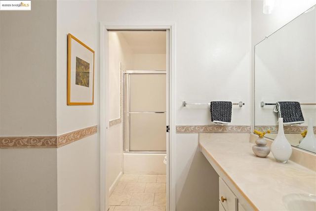 1000 Evergreen Terrace 1205, San Pablo, CA 94804