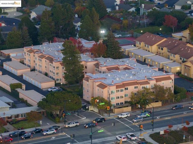 1000 Evergreen Terrace 1205, San Pablo, CA 94804