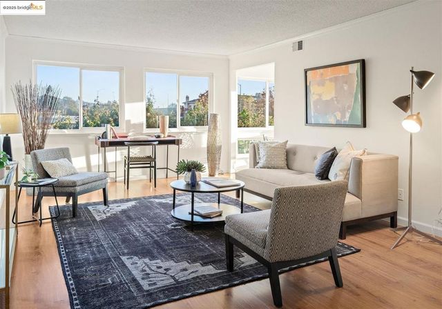 1000 Evergreen Terrace 1205, San Pablo, CA 94804