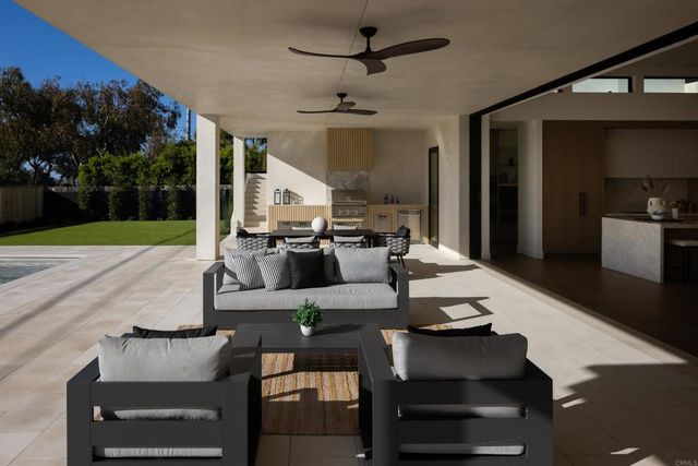 603 N Cedros Avenue, Solana Beach, CA 92075