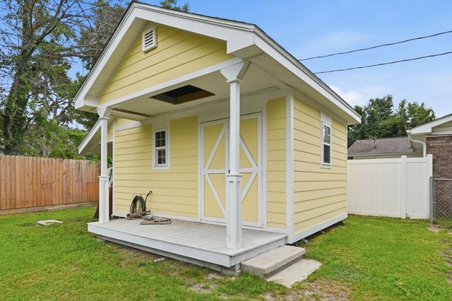 4625 Boxwood Dr., Myrtle Beach, SC 29588