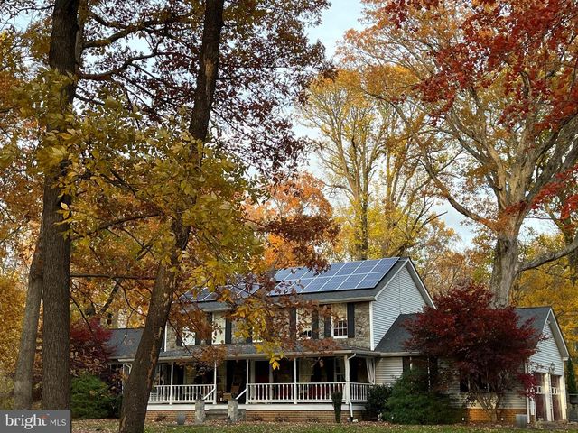 12080 AXLINE RD, Lovettsville, VA 20180