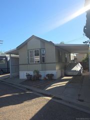 10250 Prospect Ave 34, Santee, CA 92071