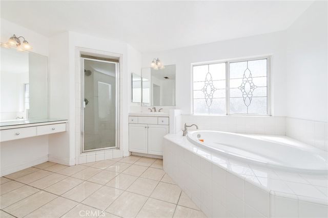 6915 Cedar Creek, Eastvale, CA 92880