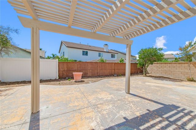 6915 Cedar Creek, Eastvale, CA 92880