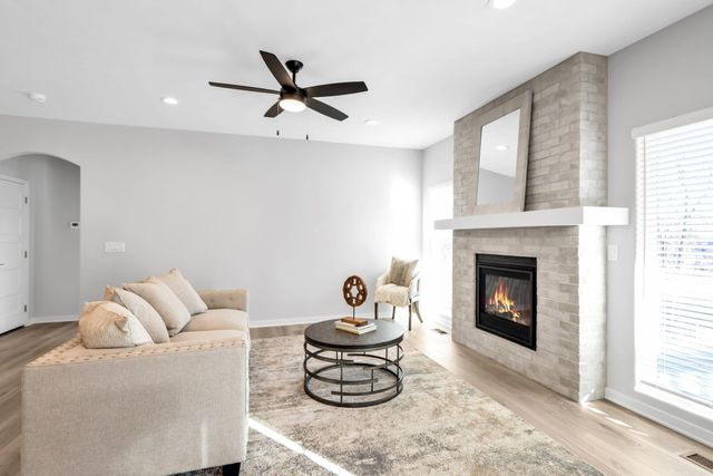 1791 BLACKTHORN Street, Council Bluffs, IA 51503