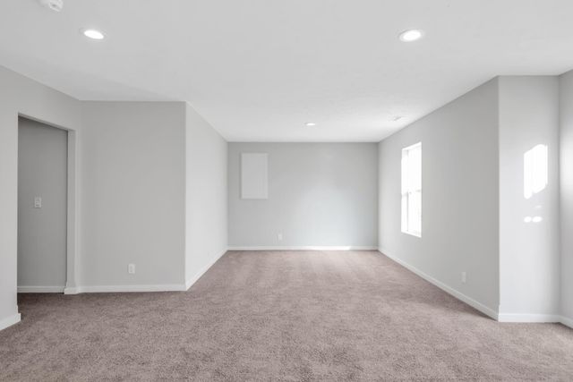 1791 BLACKTHORN Street, Council Bluffs, IA 51503