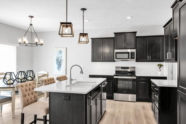 1791 BLACKTHORN Street, Council Bluffs, IA 51503