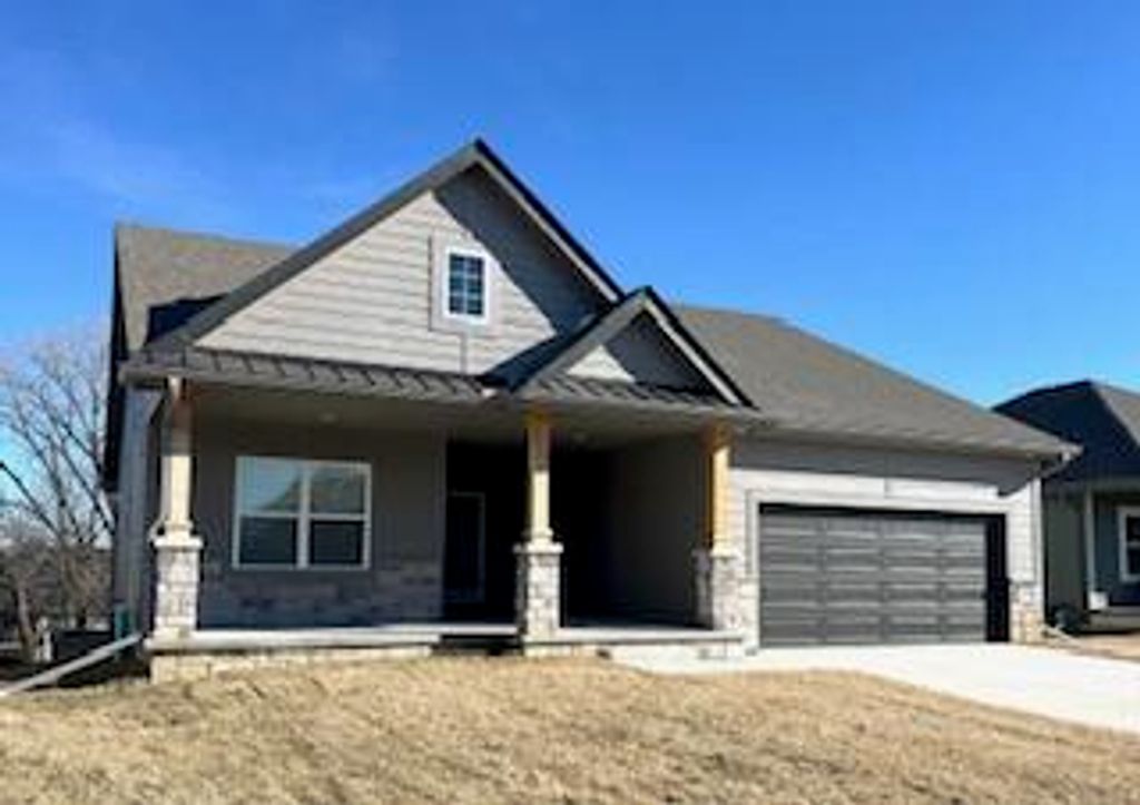 1791 BLACKTHORN Street, Council Bluffs, IA 51503