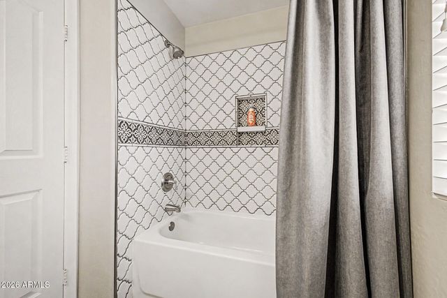 16619 N 19TH Street, Phoenix, AZ 85022