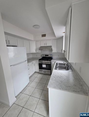 235 Keen Street 2, Paterson, NJ 07524