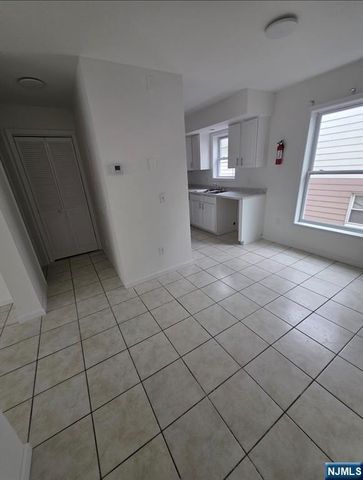 235 Keen Street 2, Paterson, NJ 07524