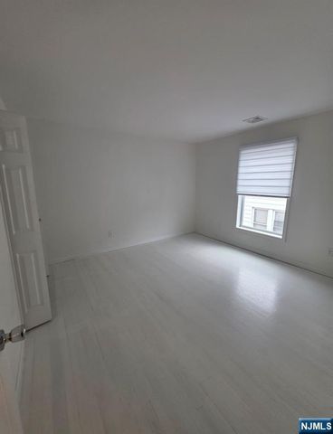 235 Keen Street 2, Paterson, NJ 07524