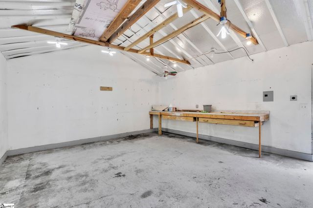 250 Buncombe Street, Woodruff, SC 29388