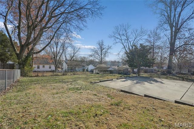 7816 Genesta Street, St Louis, MO 63123