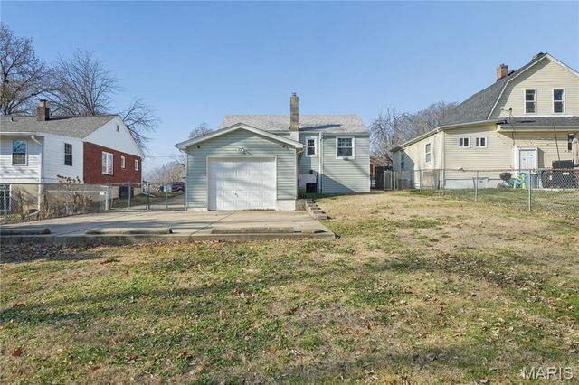7816 Genesta Street, St Louis, MO 63123