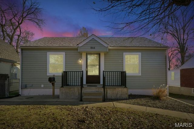 7816 Genesta Street, St Louis, MO 63123