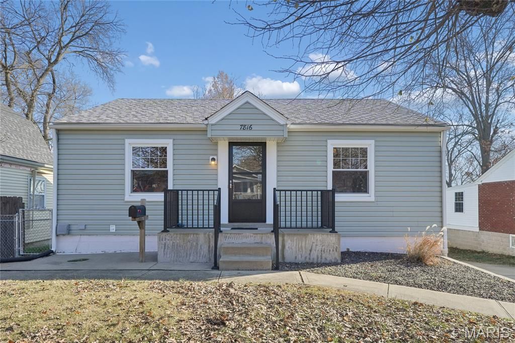 7816 Genesta Street, St Louis, MO 63123