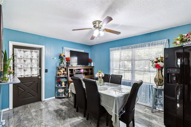 25309 Carnoustie Drive, Sorrento, FL 32776