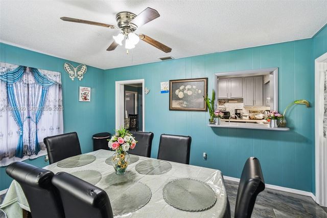 25309 Carnoustie Drive, Sorrento, FL 32776