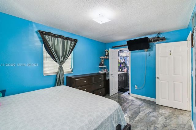 25309 Carnoustie Drive, Sorrento, FL 32776