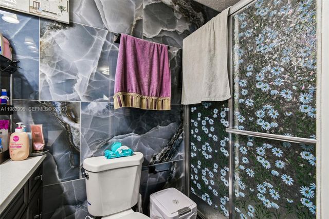25309 Carnoustie Drive, Sorrento, FL 32776